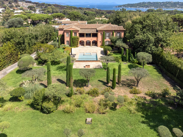 Offres de vente Villa Saint-Tropez 83990